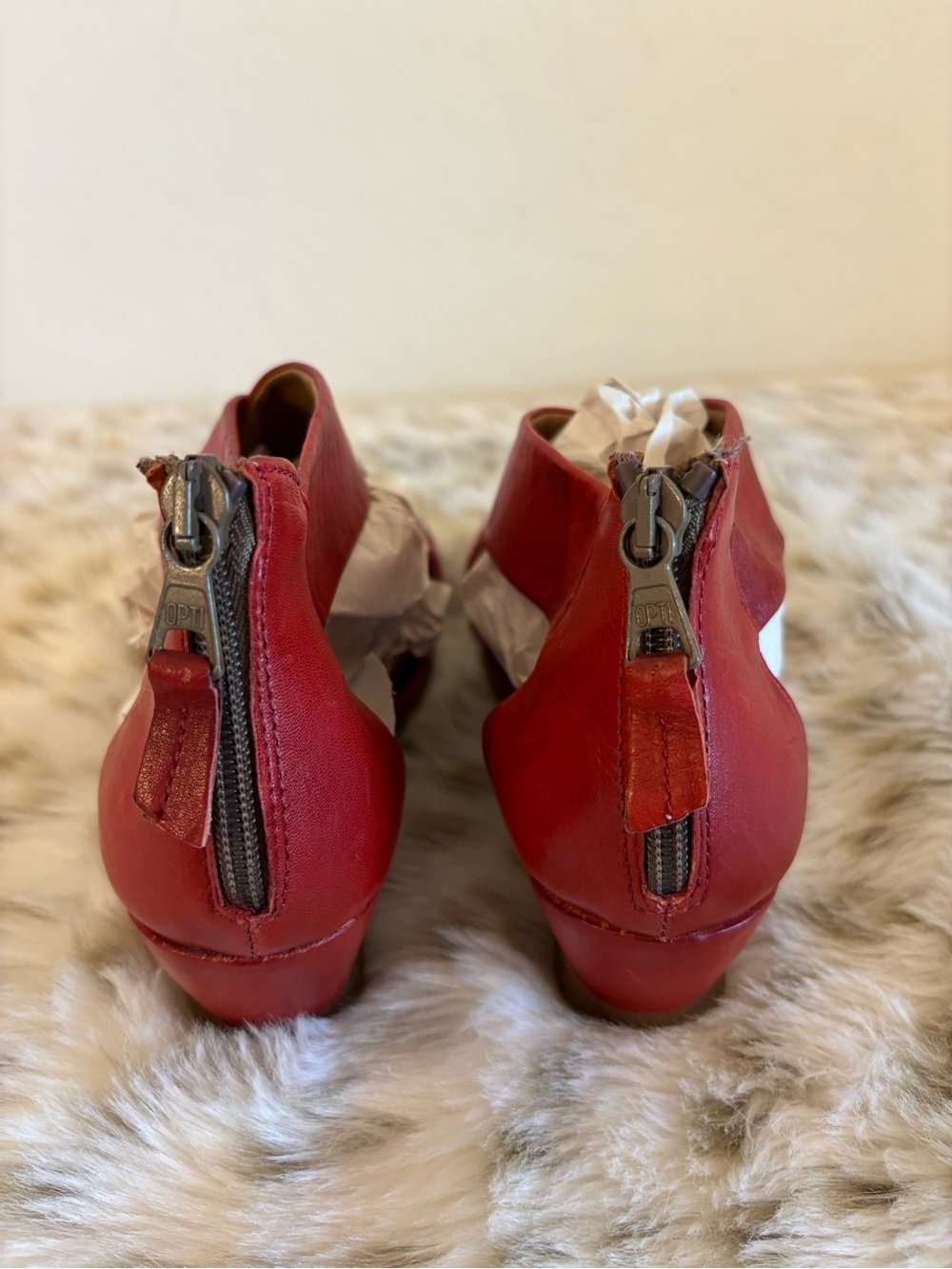 Miz Mooz Red Sandals 36 - Picture 3 of 5